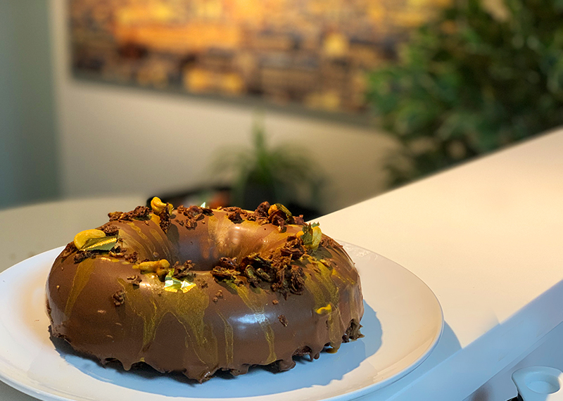 Peanut Butter Mousse Crunch Cake